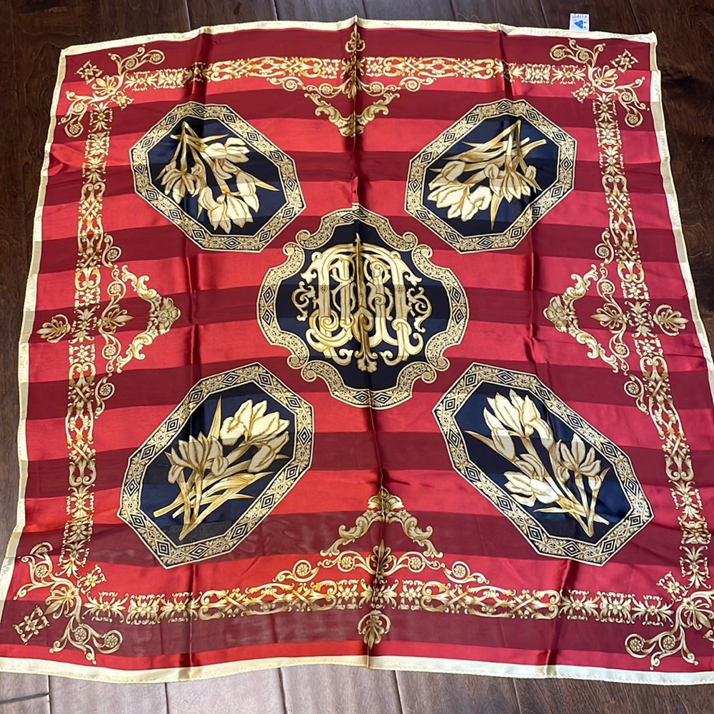 HP ♥️ 🎁 Silk Scarf. Majestic Colors.